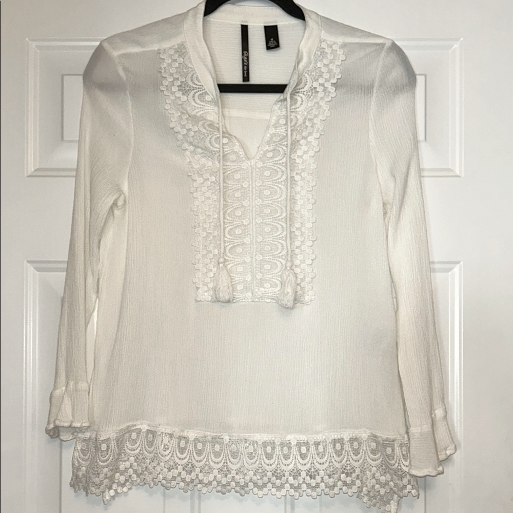 Skye’s the Limit Lace Top M White Feminine Ruffle Cottagecore Sophisticated